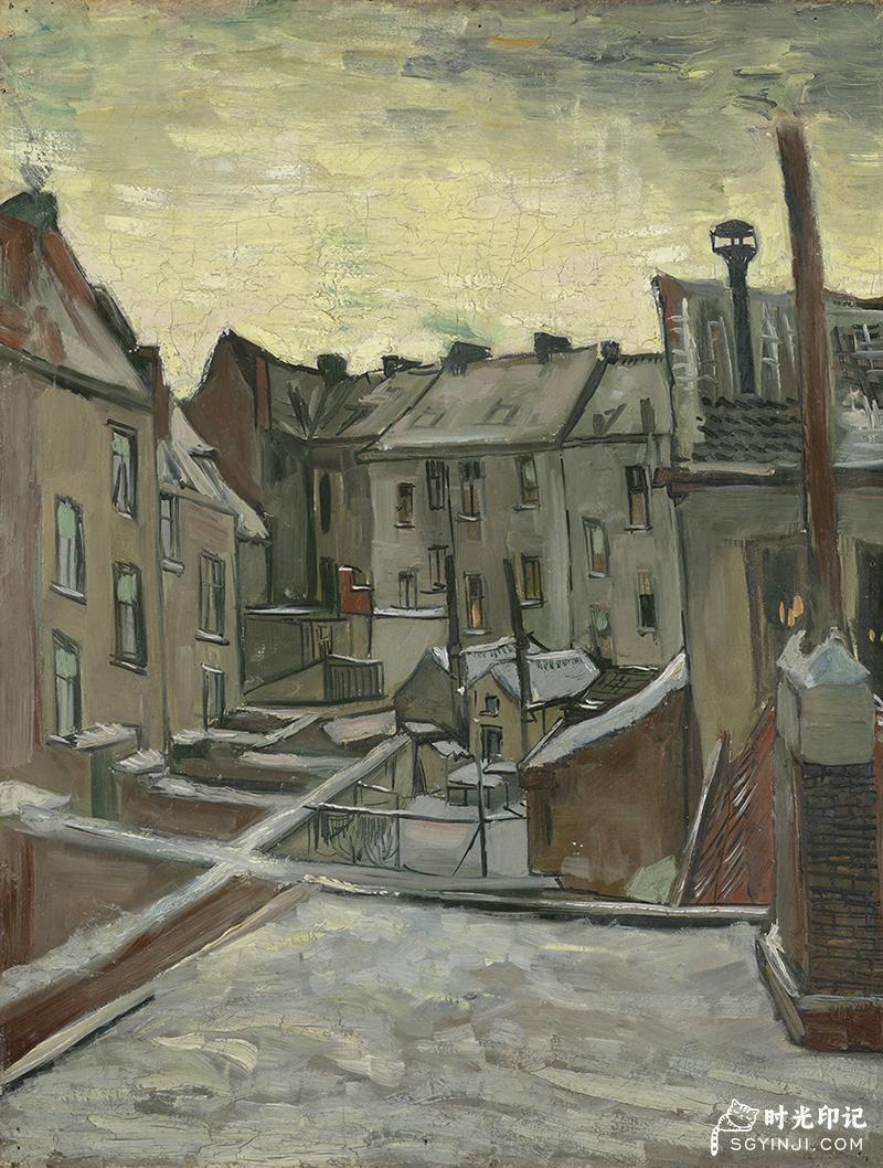 Backyards-of-Old-Houses-in-Antwerp-in-the-Snow.jpg